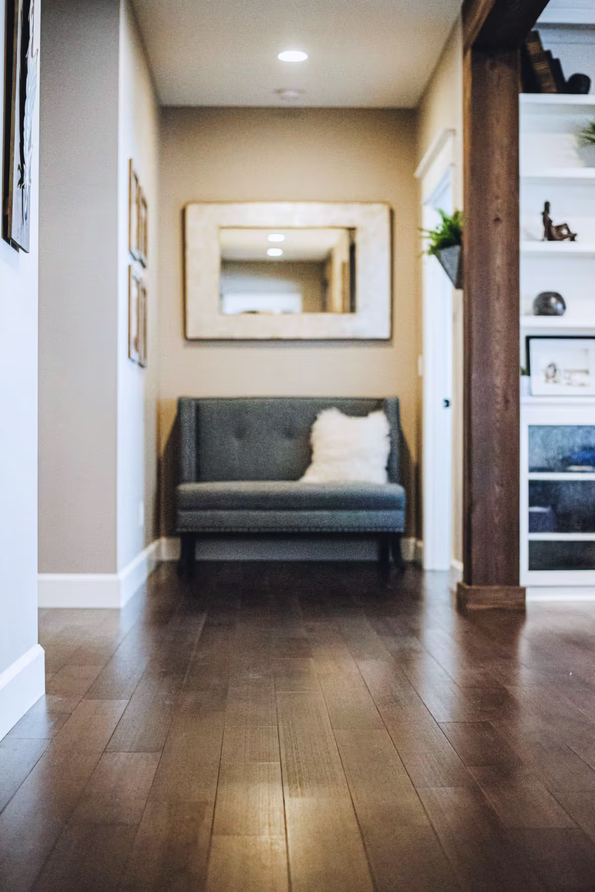 Reading nook with dark espresso hardwood floors